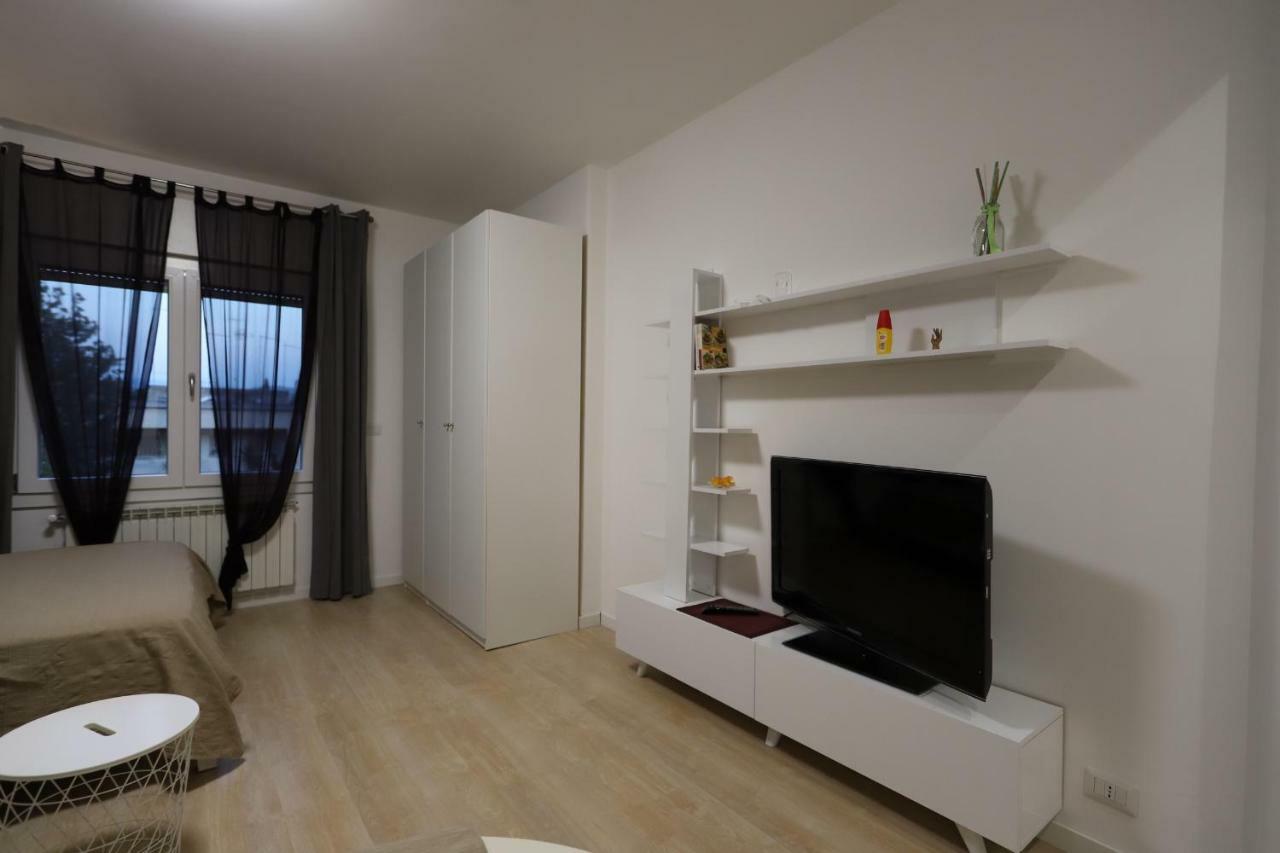 Aliska'S Home Guidonia Kültér fotó